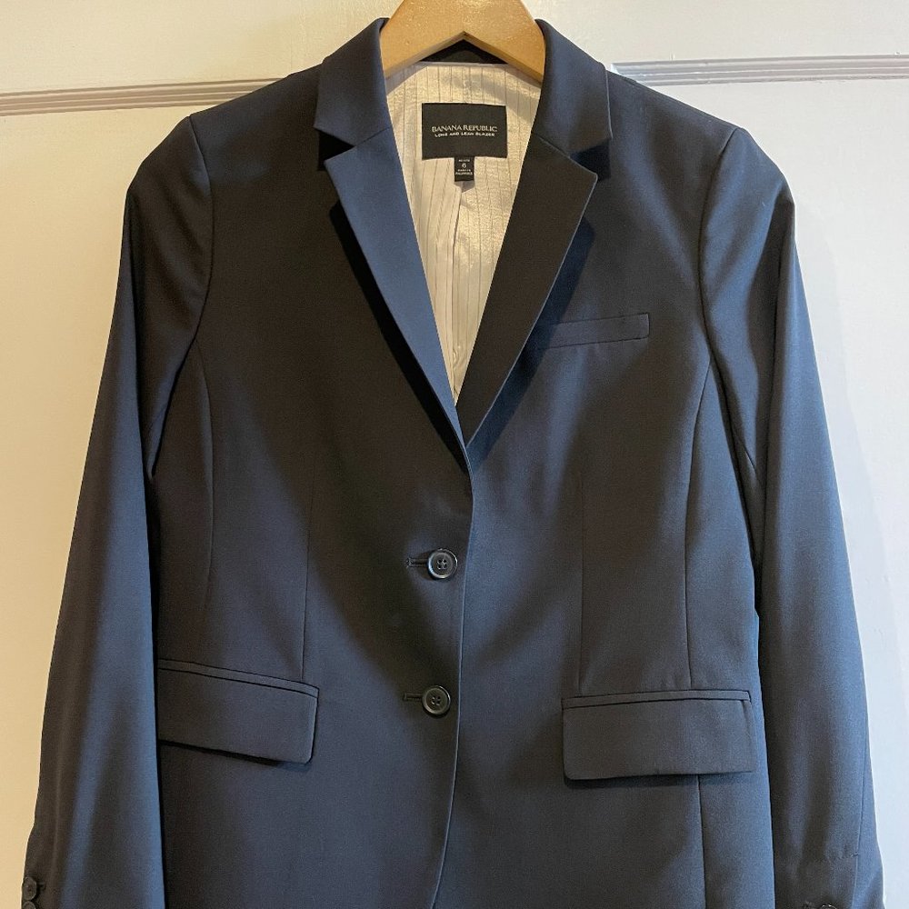 Banana Republic Long and Lean Blazer - 6 Petite, Black